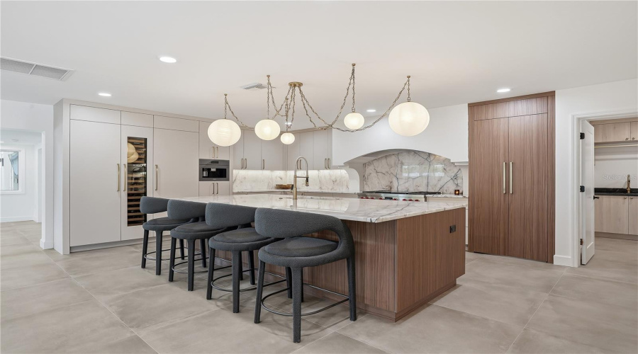 Luxury Kitchen For Entertaining
