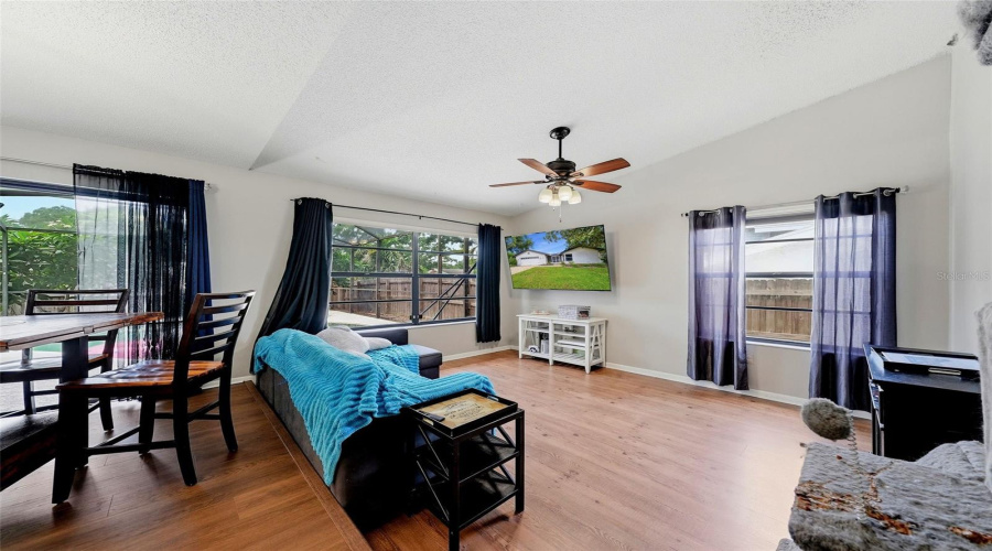 Palm Harbor, Florida 34684, 3 Bedroom Bedrooms, ,2 Bathroombathrooms,Residential,For Sale,Blooming Hill,0,Mfrtb8541076
