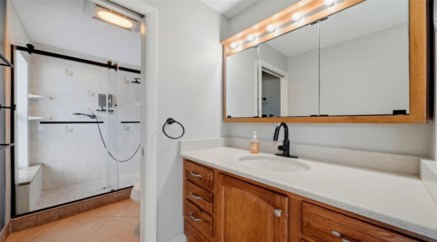 Palm Harbor, Florida 34684, 3 Bedroom Bedrooms, ,2 Bathroombathrooms,Residential,For Sale,Blooming Hill,0,Mfrtb8541076