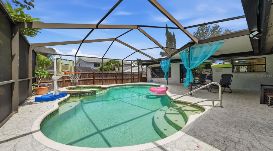 Palm Harbor, Florida 34684, 3 Bedroom Bedrooms, ,2 Bathroombathrooms,Residential,For Sale,Blooming Hill,0,Mfrtb8541076