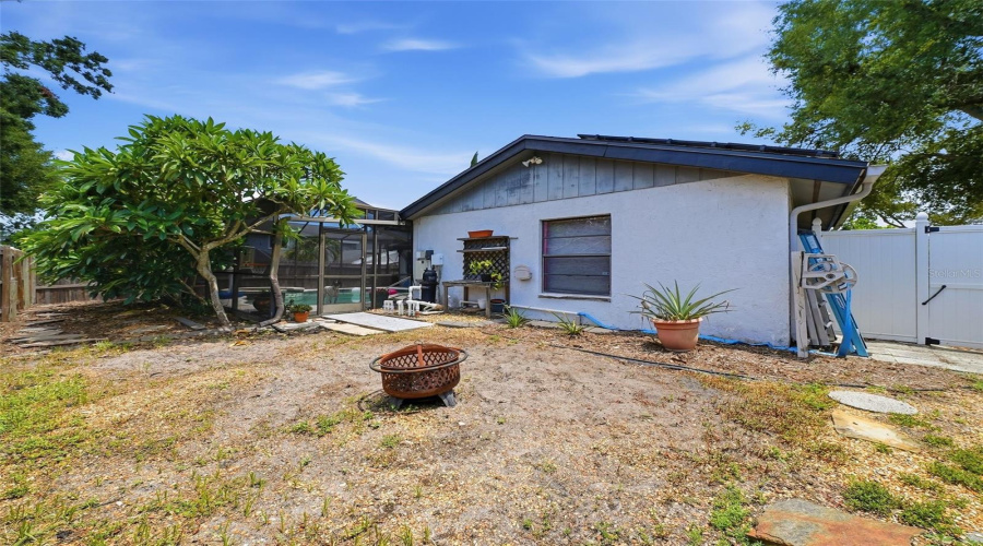 Palm Harbor, Florida 34684, 3 Bedroom Bedrooms, ,2 Bathroombathrooms,Residential,For Sale,Blooming Hill,0,Mfrtb8541076