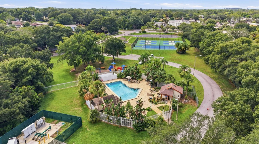 Palm Harbor, Florida 34684, 3 Bedroom Bedrooms, ,2 Bathroombathrooms,Residential,For Sale,Blooming Hill,0,Mfrtb8541076