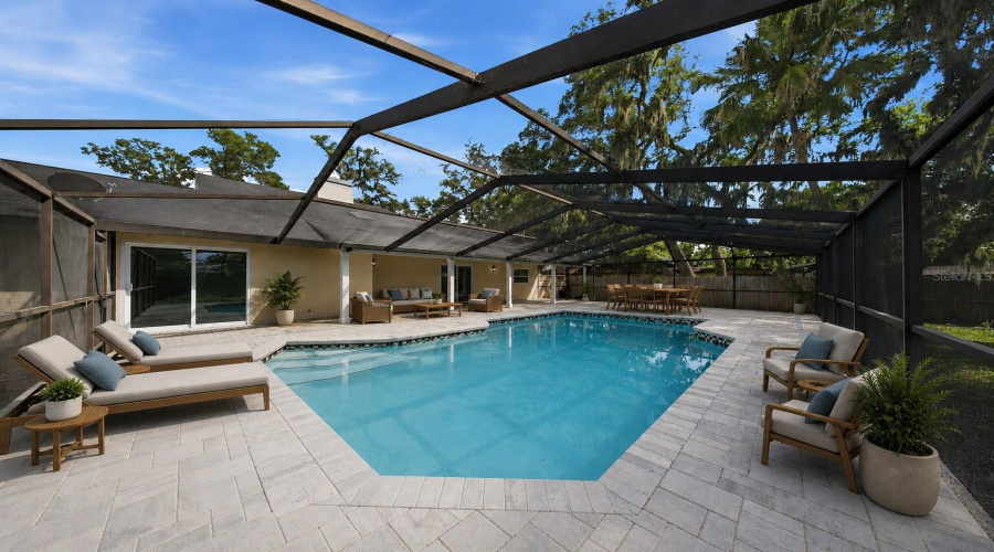 Valrico, Florida 33596, 4 Bedroom Bedrooms, ,2 Bathroombathrooms,Residential,For Sale,Doefield,0,Mfrtb8513359