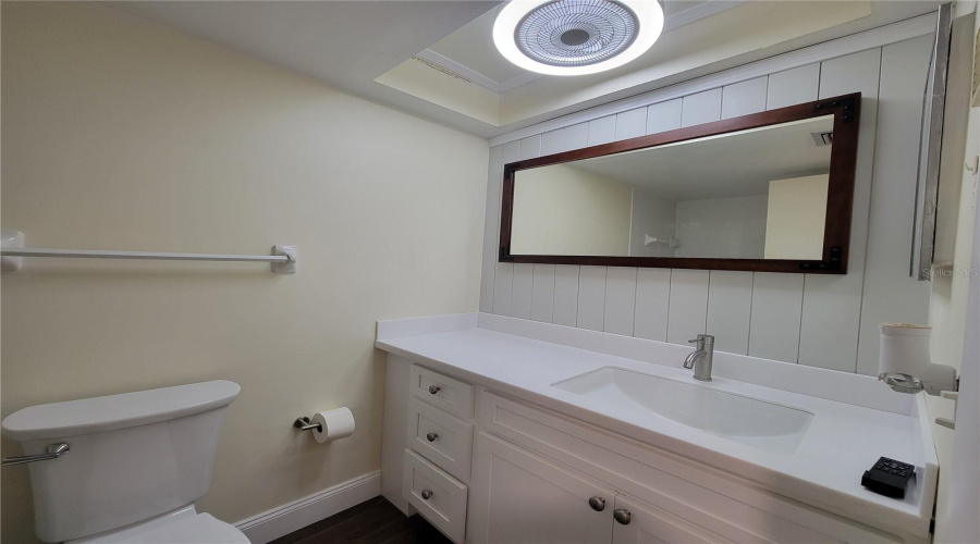 St Petersburg, Florida 33703, 1 Bedroom Bedrooms, ,1 Bathroombathrooms,Residential,For Sale,Locust,0,Mfrtb8538928