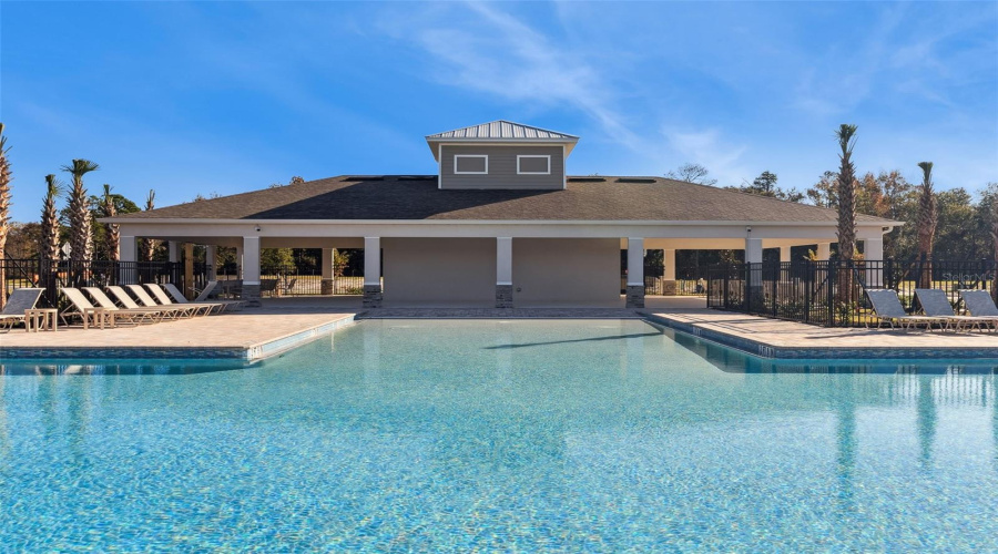 Daytona Beach, Florida 32124, 3 Bedroom Bedrooms, ,2 Bathroombathrooms,Residential,For Sale,Champion Rdg,0,Mfro6415774
