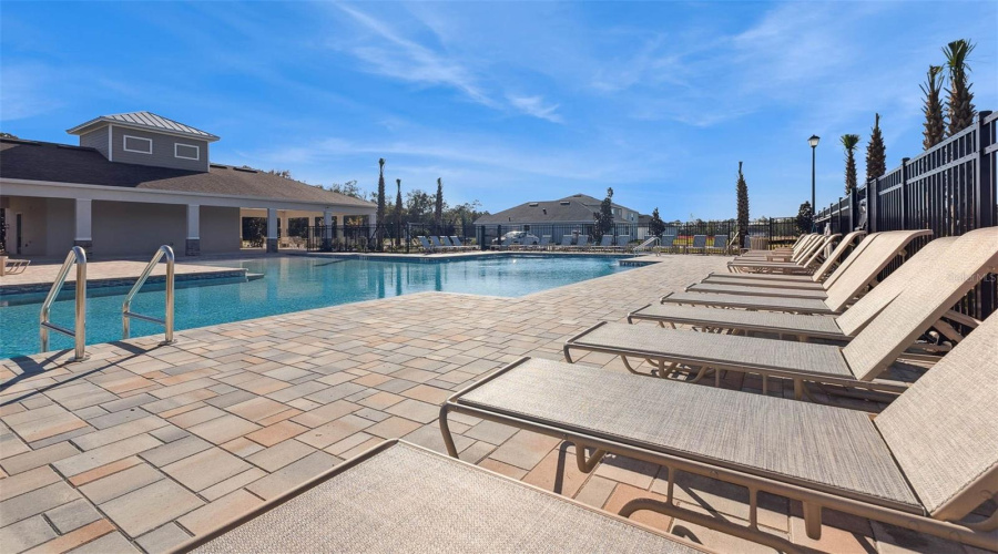 Daytona Beach, Florida 32124, 3 Bedroom Bedrooms, ,2 Bathroombathrooms,Residential,For Sale,Champion Rdg,0,Mfro6415774