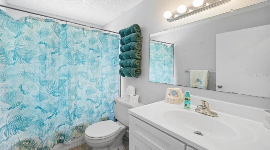 Hernando Beach, Florida 34607, 3 Bedroom Bedrooms, ,2 Bathroombathrooms,Residential,For Sale,Companero Entra,0,Mfrtb8533142