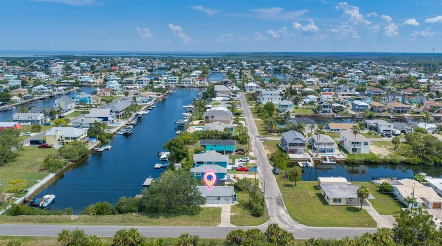 Hernando Beach, Florida 34607, 3 Bedroom Bedrooms, ,2 Bathroombathrooms,Residential,For Sale,Companero Entra,0,Mfrtb8533142