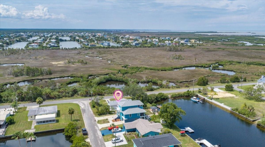 Hernando Beach, Florida 34607, 3 Bedroom Bedrooms, ,2 Bathroombathrooms,Residential,For Sale,Companero Entra,0,Mfrtb8533142
