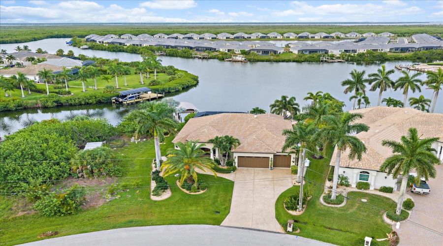 Port Charlotte, Florida 33981, 3 Bedroom Bedrooms, ,2 Bathroombathrooms,Residential,For Sale,Leipzig,0,Mfra4701900
