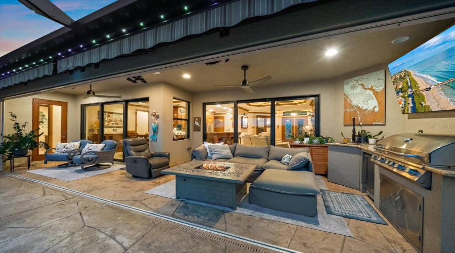 Port Charlotte, Florida 33981, 3 Bedroom Bedrooms, ,2 Bathroombathrooms,Residential,For Sale,Leipzig,0,Mfra4701900