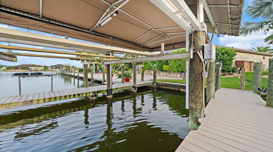 Port Charlotte, Florida 33981, 3 Bedroom Bedrooms, ,2 Bathroombathrooms,Residential,For Sale,Leipzig,0,Mfra4701900