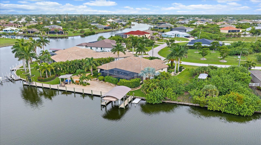 Port Charlotte, Florida 33981, 3 Bedroom Bedrooms, ,2 Bathroombathrooms,Residential,For Sale,Leipzig,0,Mfra4701900