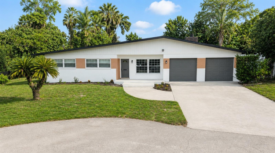 Tampa, Florida 33617, 4 Bedroom Bedrooms, ,2 Bathroombathrooms,Residential,For Sale,Oakland,0,Mfrtb8540498