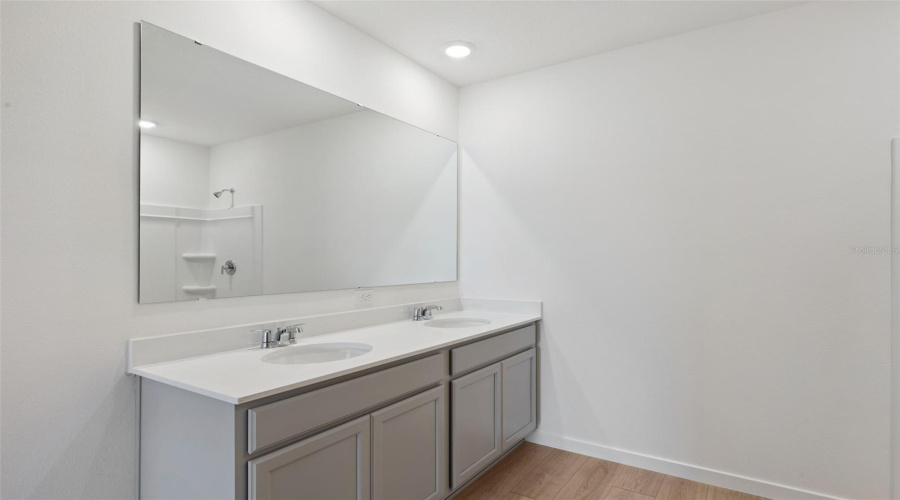 St Cloud, Florida 34771, 3 Bedroom Bedrooms, ,2 Bathroombathrooms,Residential,For Sale,Springer,0,Mfro6421188