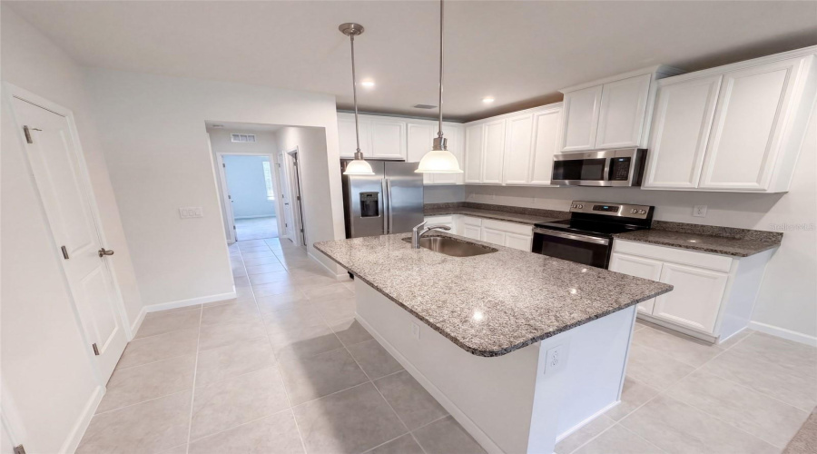 Land O Lakes, Florida 34638, 3 Bedroom Bedrooms, ,2 Bathroombathrooms,Residential,For Sale,Turning Leaf,0,Mfro6436056