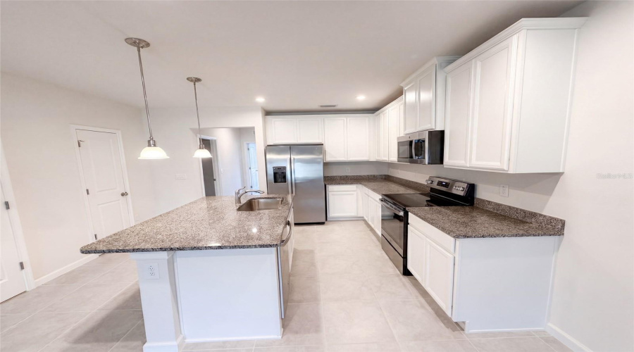 Land O Lakes, Florida 34638, 3 Bedroom Bedrooms, ,2 Bathroombathrooms,Residential,For Sale,Turning Leaf,0,Mfro6436056