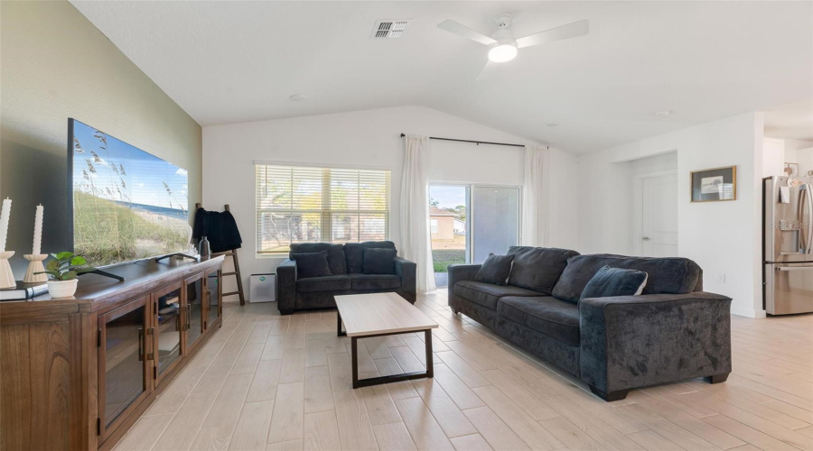 Palm Coast, Florida 32137, 4 Bedroom Bedrooms, ,2 Bathroombathrooms,Residential,For Sale,Birchwood,0,Mfrv4947647
