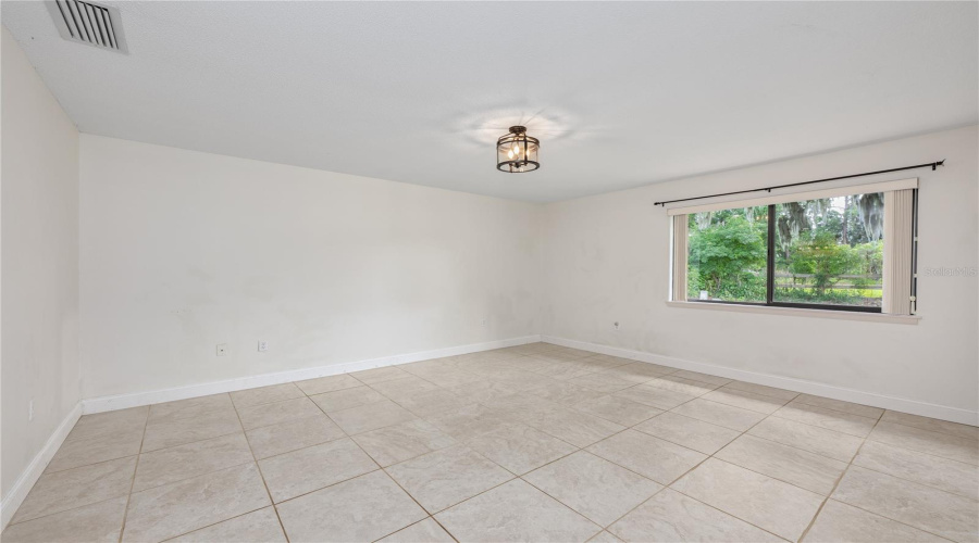 Yalaha, Florida 34797, 3 Bedroom Bedrooms, ,2 Bathroombathrooms,Residential,For Sale,Waterwood,0,Mfrg5111380