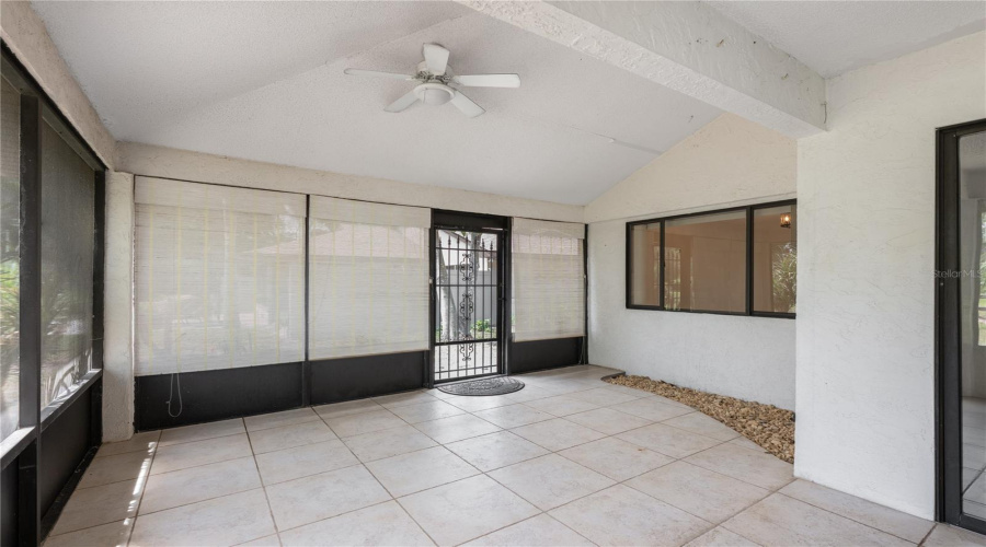 Yalaha, Florida 34797, 3 Bedroom Bedrooms, ,2 Bathroombathrooms,Residential,For Sale,Waterwood,0,Mfrg5111380