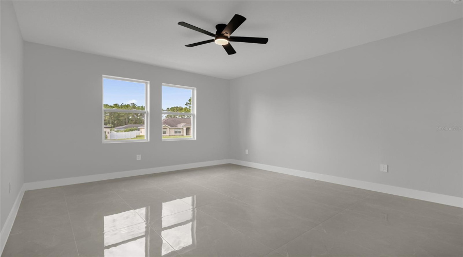 Ocala, Florida 34473, 4 Bedroom Bedrooms, ,3 Bathroombathrooms,Residential,For Sale,131 St,0,Mfro6432008