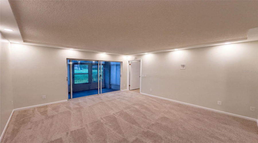 Dunedin, Florida 34698, 2 Bedroom Bedrooms, ,2 Bathroombathrooms,Residential,For Sale,Millstream,0,Mfro6436635