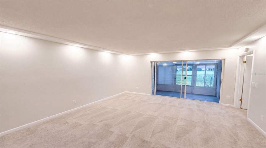 Dunedin, Florida 34698, 2 Bedroom Bedrooms, ,2 Bathroombathrooms,Residential,For Sale,Millstream,0,Mfro6436635
