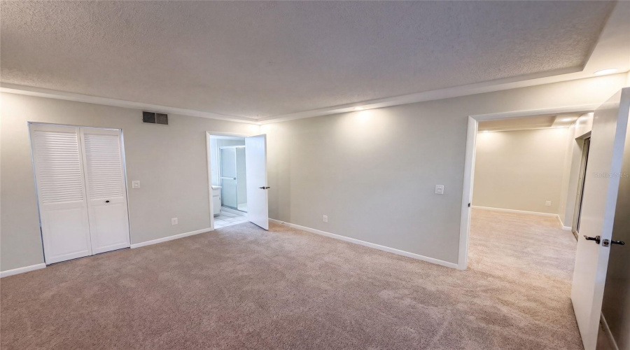 Dunedin, Florida 34698, 2 Bedroom Bedrooms, ,2 Bathroombathrooms,Residential,For Sale,Millstream,0,Mfro6436635