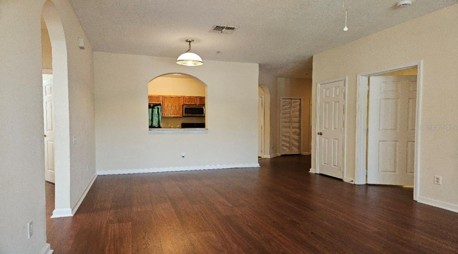 Orlando, Florida 32835, 3 Bedroom Bedrooms, ,2 Bathroombathrooms,Residential,For Sale,Stevenson,0,Mfro6436047