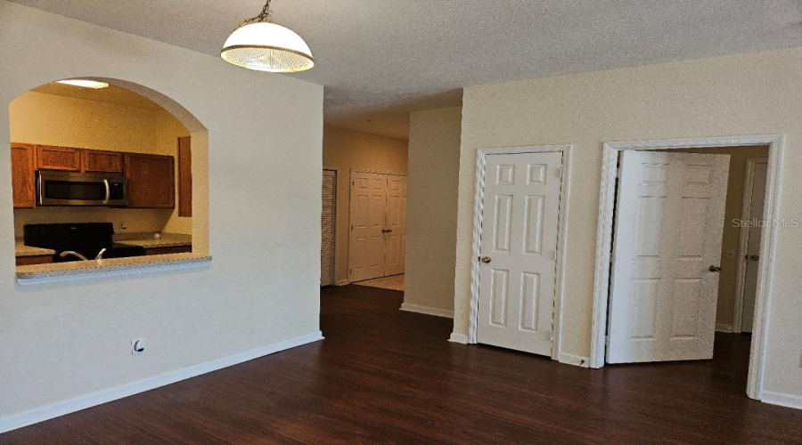 Orlando, Florida 32835, 3 Bedroom Bedrooms, ,2 Bathroombathrooms,Residential,For Sale,Stevenson,0,Mfro6436047