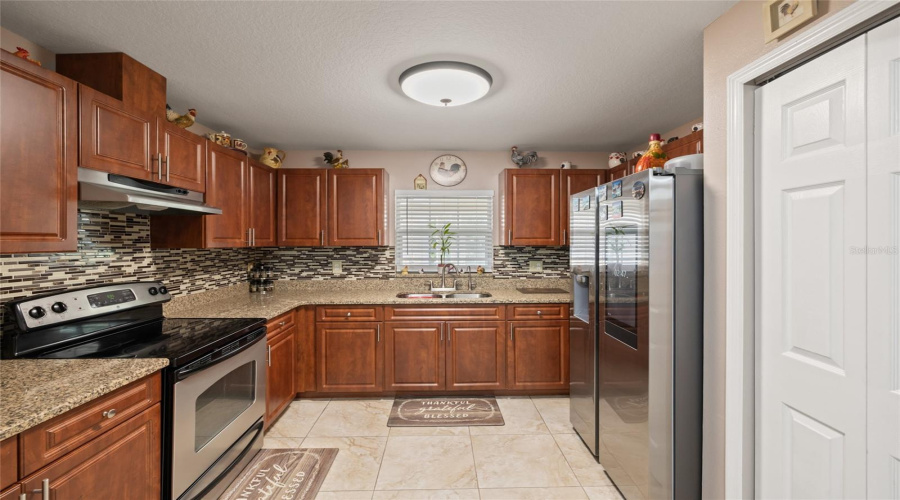 Tampa, Florida 33615, 5 Bedroom Bedrooms, ,3 Bathroombathrooms,Residential,For Sale,Town N Country,0,Mfrtb8505599