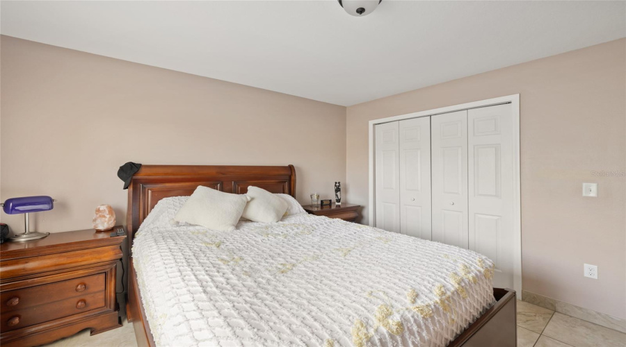 Tampa, Florida 33615, 5 Bedroom Bedrooms, ,3 Bathroombathrooms,Residential,For Sale,Town N Country,0,Mfrtb8505599