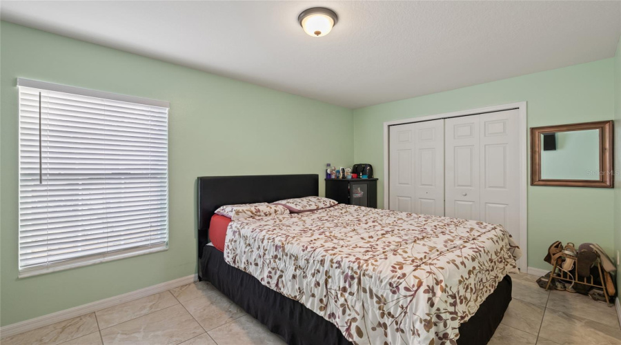 Tampa, Florida 33615, 5 Bedroom Bedrooms, ,3 Bathroombathrooms,Residential,For Sale,Town N Country,0,Mfrtb8505599