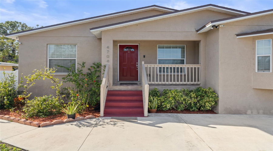 Tampa, Florida 33615, 5 Bedroom Bedrooms, ,3 Bathroombathrooms,Residential,For Sale,Town N Country,0,Mfrtb8505599