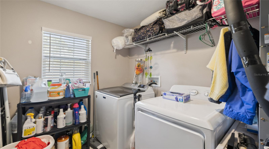 Tampa, Florida 33615, 5 Bedroom Bedrooms, ,3 Bathroombathrooms,Residential,For Sale,Town N Country,0,Mfrtb8505599