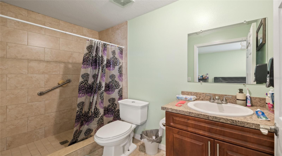Bath-Apartment/In-Law