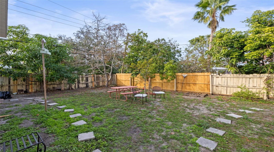 Tampa, Florida 33615, 5 Bedroom Bedrooms, ,3 Bathroombathrooms,Residential,For Sale,Town N Country,0,Mfrtb8505599
