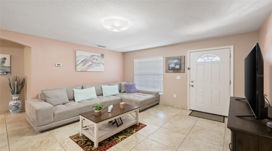 Tampa, Florida 33615, 5 Bedroom Bedrooms, ,3 Bathroombathrooms,Residential,For Sale,Town N Country,0,Mfrtb8505599