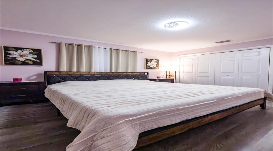 Largo, Florida 33771, 4 Bedroom Bedrooms, ,2 Bathroombathrooms,Residential,For Sale,Corvette,0,Mfrtb8527575