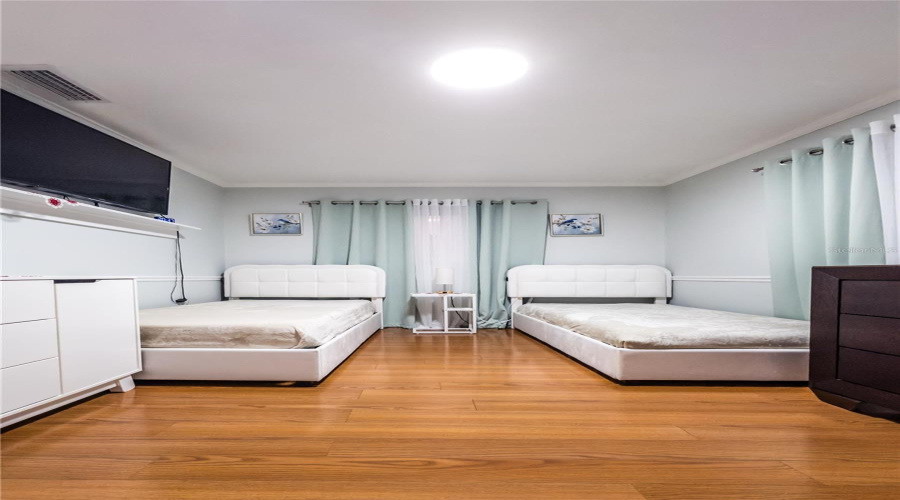 Largo, Florida 33771, 4 Bedroom Bedrooms, ,2 Bathroombathrooms,Residential,For Sale,Corvette,0,Mfrtb8527575