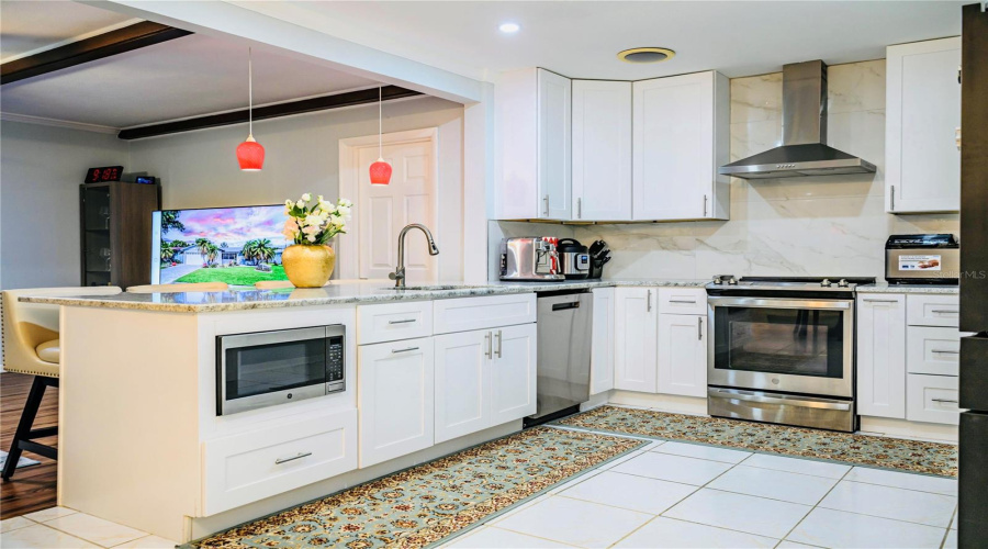 Largo, Florida 33771, 4 Bedroom Bedrooms, ,2 Bathroombathrooms,Residential,For Sale,Corvette,0,Mfrtb8527575