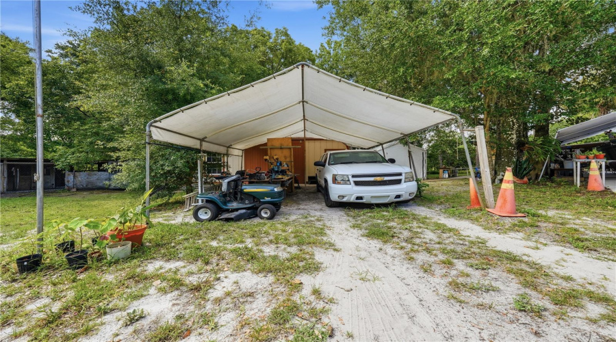 Geneva, Florida 32732, 4 Bedroom Bedrooms, ,2 Bathroombathrooms,Residential,For Sale,County Road 426,0,Mfrv4950388