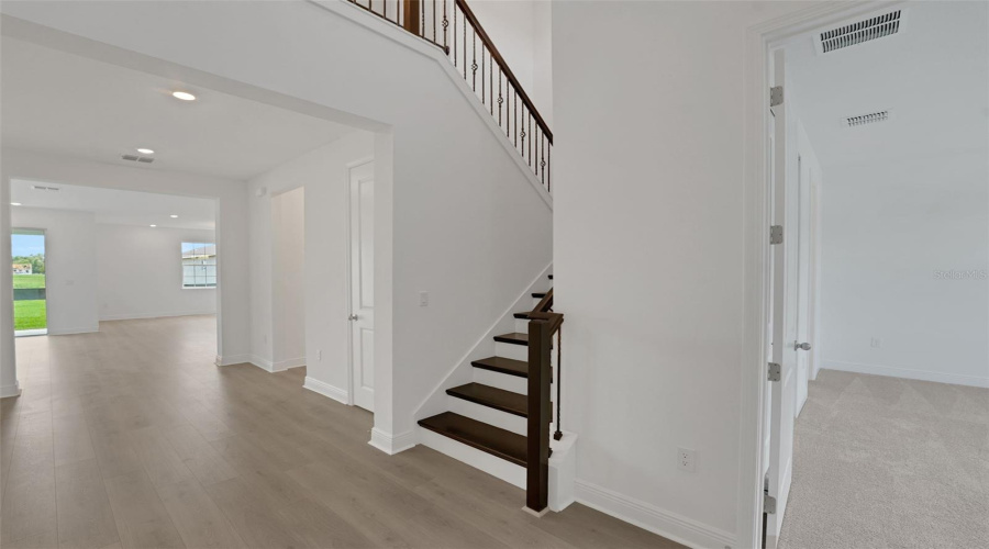 Winter Garden, Florida 34787, 5 Bedroom Bedrooms, ,4 Bathroombathrooms,Residential,For Sale,Tea Tree,0,Mfrg5113803