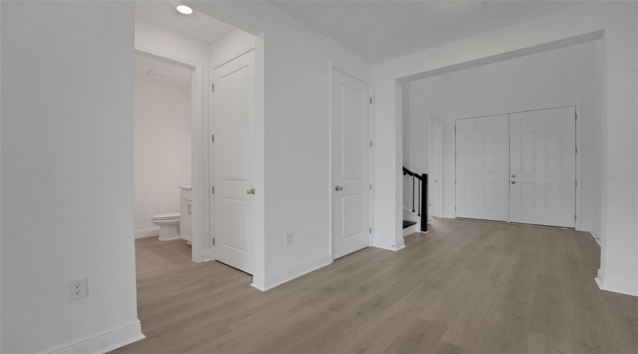 Winter Garden, Florida 34787, 5 Bedroom Bedrooms, ,4 Bathroombathrooms,Residential,For Sale,Tea Tree,0,Mfrg5113803