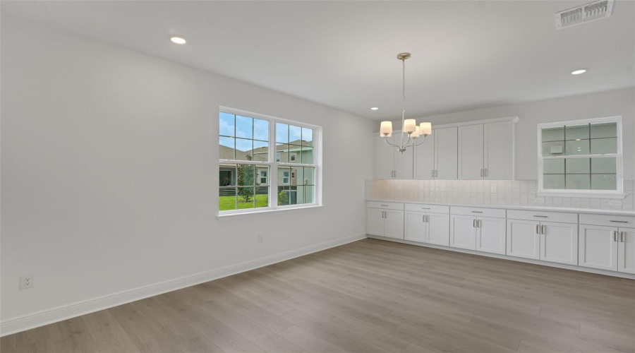 Winter Garden, Florida 34787, 5 Bedroom Bedrooms, ,4 Bathroombathrooms,Residential,For Sale,Tea Tree,0,Mfrg5113803