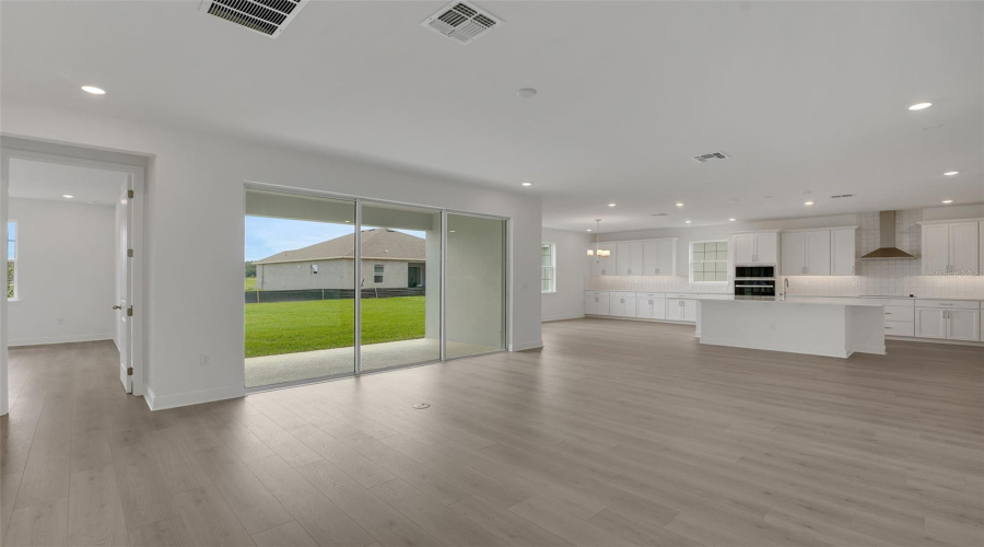 Winter Garden, Florida 34787, 5 Bedroom Bedrooms, ,4 Bathroombathrooms,Residential,For Sale,Tea Tree,0,Mfrg5113803