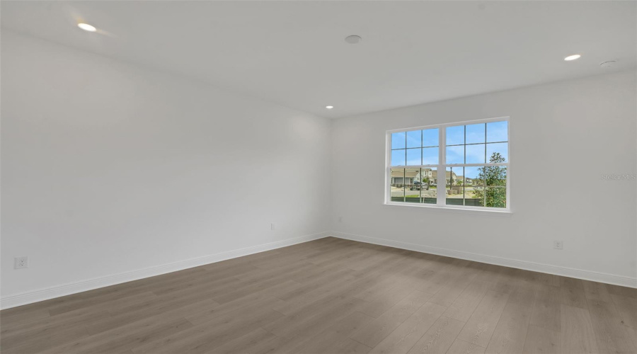 Winter Garden, Florida 34787, 5 Bedroom Bedrooms, ,4 Bathroombathrooms,Residential,For Sale,Tea Tree,0,Mfrg5113803