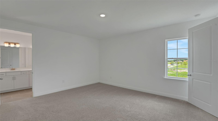 Winter Garden, Florida 34787, 5 Bedroom Bedrooms, ,4 Bathroombathrooms,Residential,For Sale,Tea Tree,0,Mfrg5113803