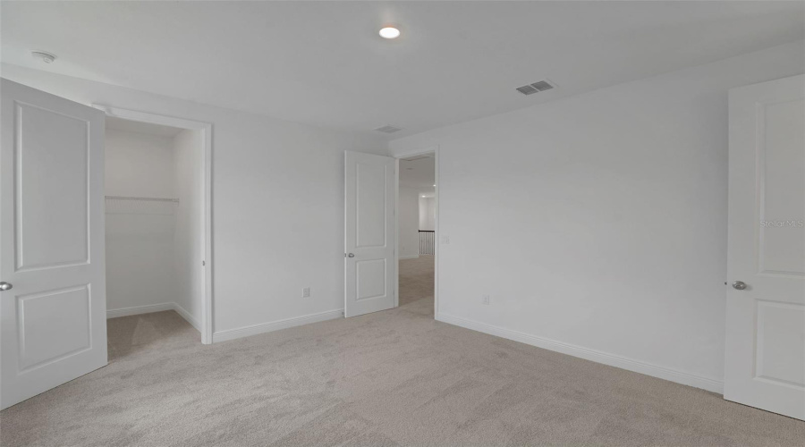 Winter Garden, Florida 34787, 5 Bedroom Bedrooms, ,4 Bathroombathrooms,Residential,For Sale,Tea Tree,0,Mfrg5113803