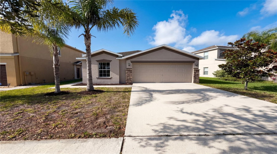 Ruskin, Florida 33570, 3 Bedroom Bedrooms, ,2 Bathroombathrooms,Residential,For Sale,Hawks View,0,Mfro6411951